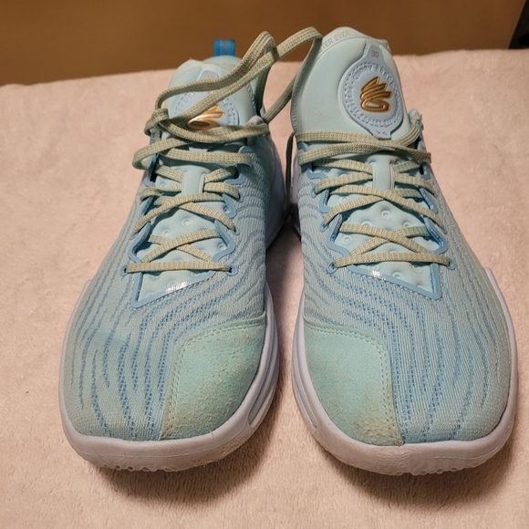 Under Armour Curry 12 Pisces Men's Basketball Sneakers - Picture 1 of 11